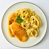 Индейка Миланезе с тальятелле в сливочно-чесночном соусе