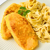 Индейка Миланезе с тальятелле в сливочно-чесночном соусе