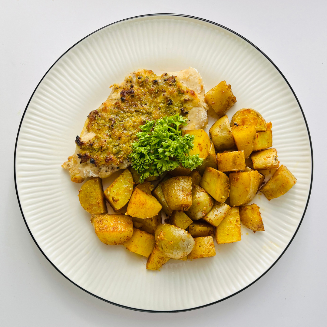 Куриные отбивные под сырно-горчичной корочкой с печёным картофелем