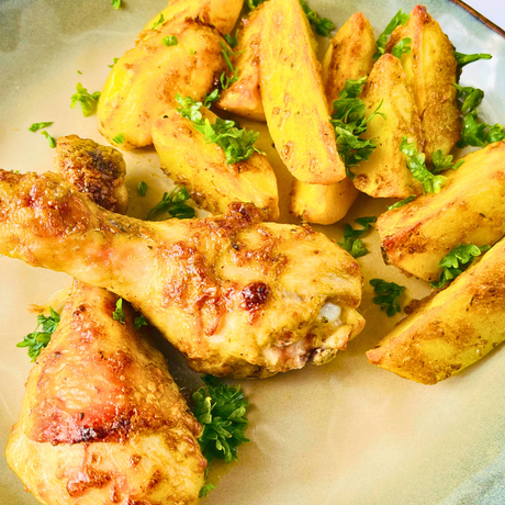 Куриные ножки по-грузински, запечённые в аджике, с картошечкой