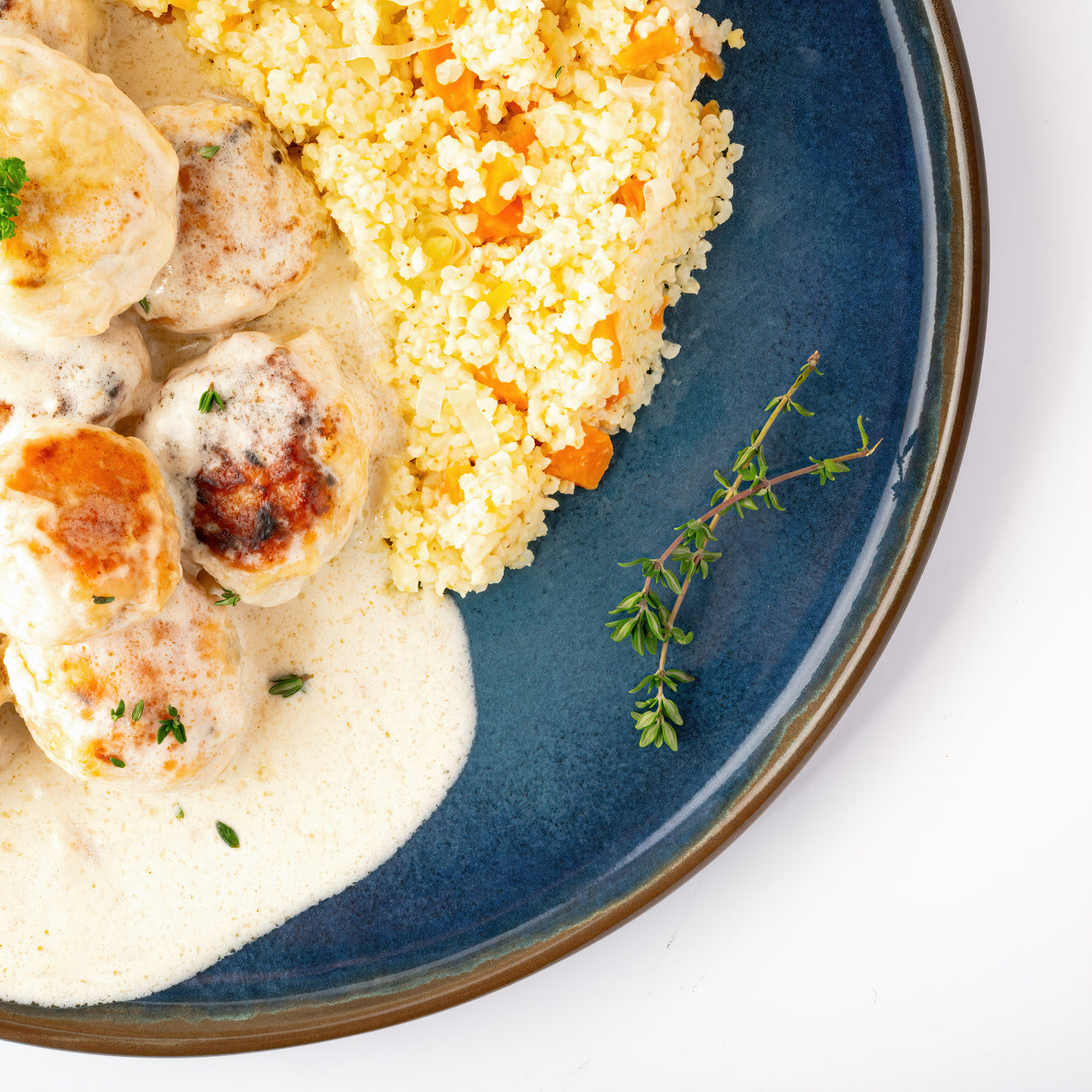 Марокканские митболы с пшённой кашей, томлёной с овощами
